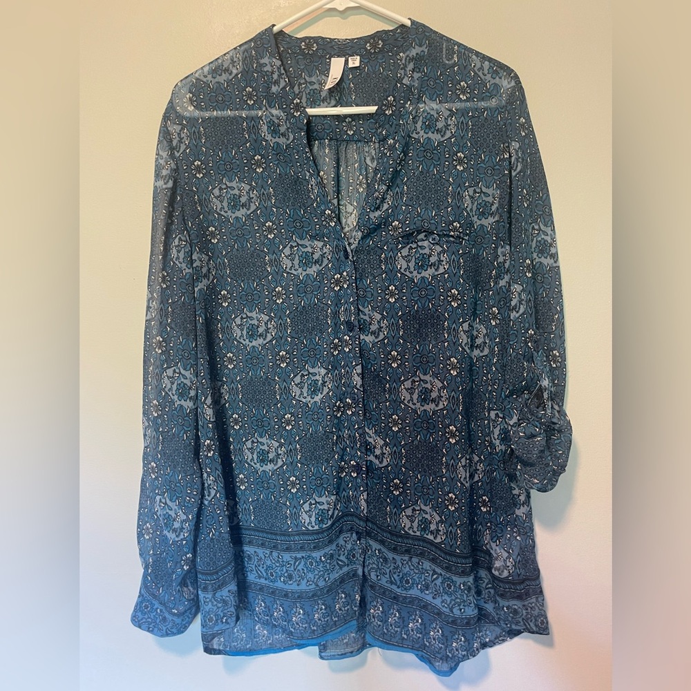 NWOT Kut From The Kloth Women’s Ultra Sheer Button Down Blouse Sz XL